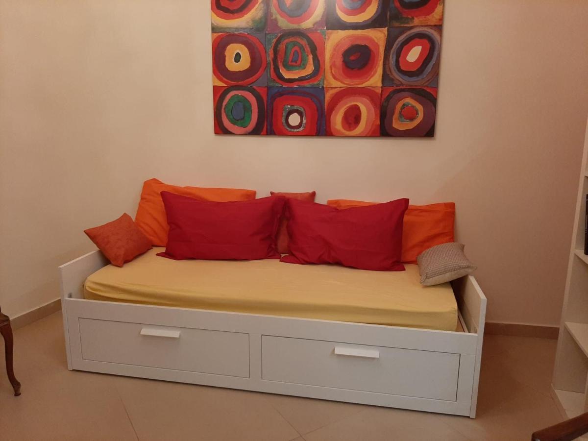 Chiara Home: Al Centro Di Catania Exterior foto